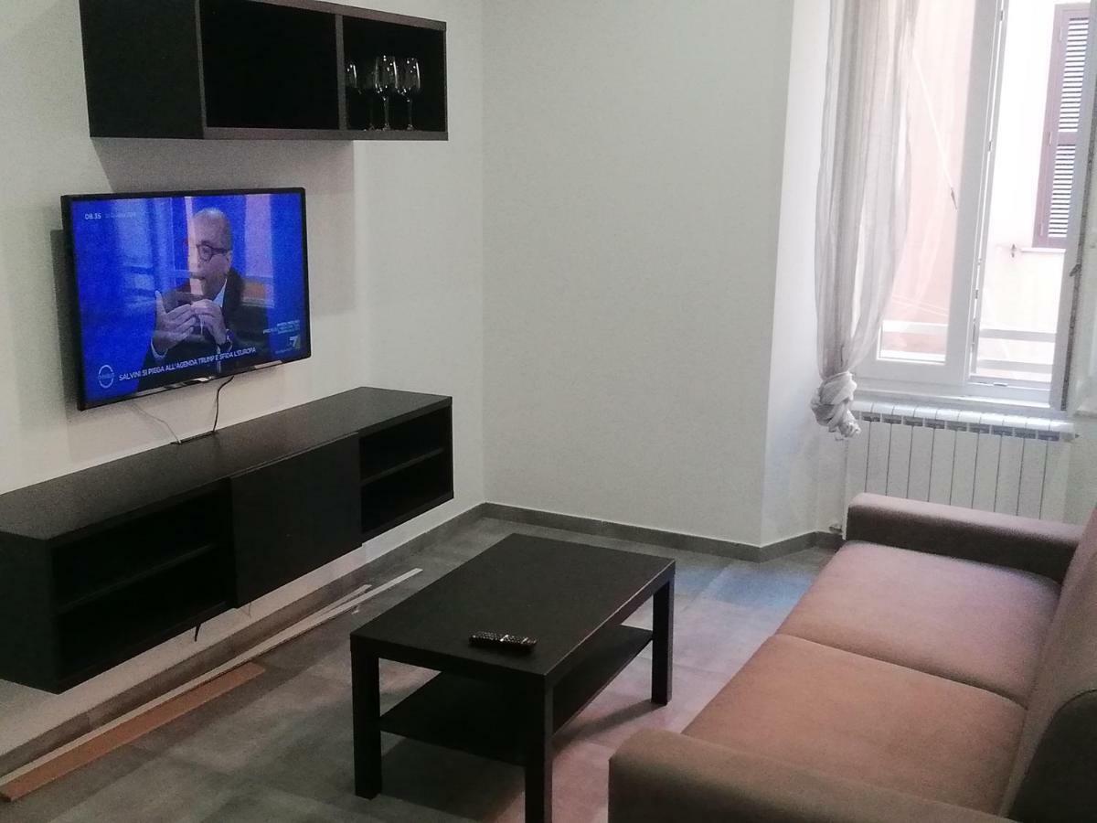 Апартаменти Residenza Ermete Чивітавекк'я Екстер'єр фото