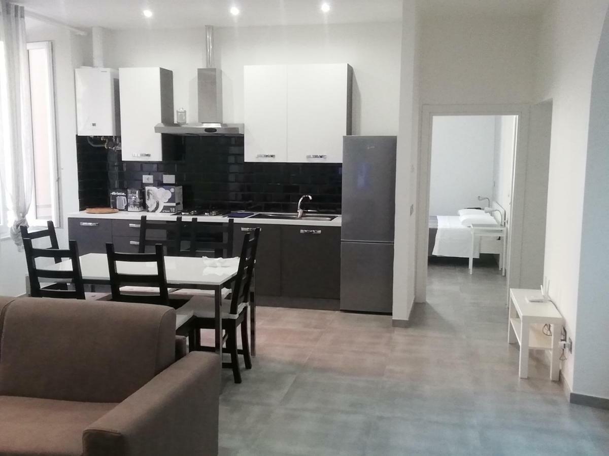 Апартаменти Residenza Ermete Чивітавекк'я Екстер'єр фото
